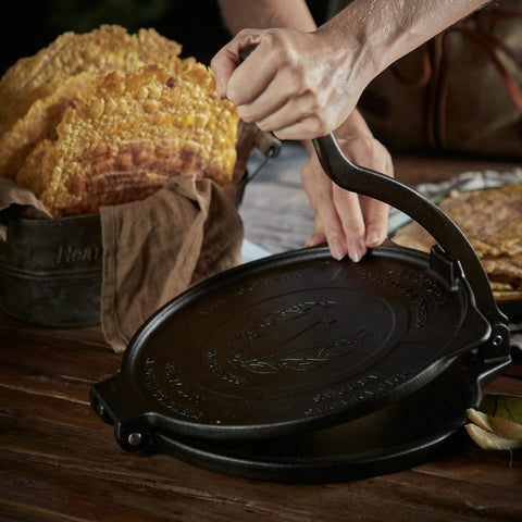 Tortilladora Heavy Duty 25 cm – Hierro Fundido Curado